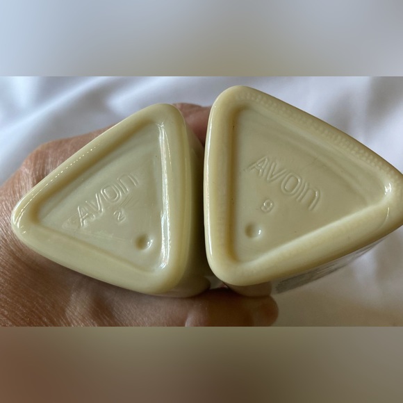 EUC Vintage Two (2) Avon Cologne Bottles 1847 1835 Ship Kathleen Salem Inscribed - Picture 4 of 5